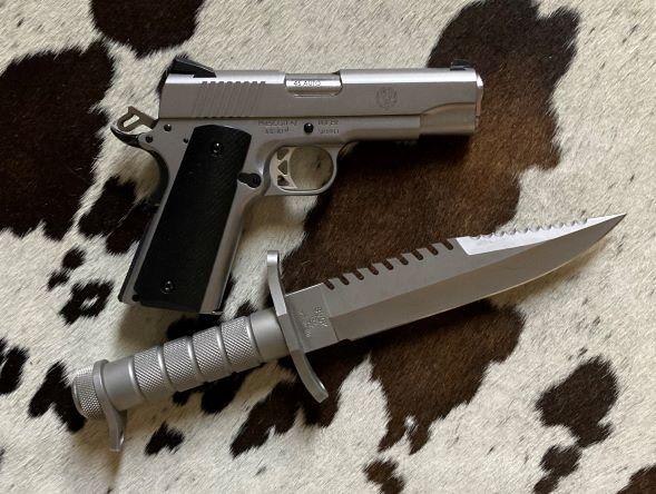 RugerKnife3.JPG