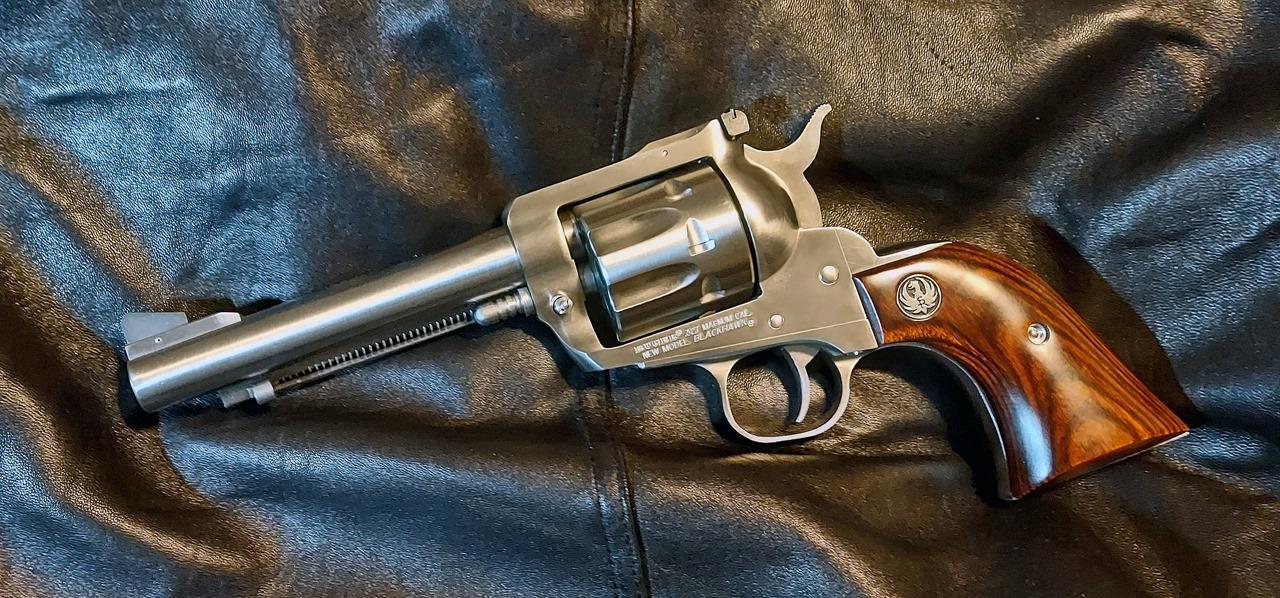 Blackhawk .327 Federal.jpg