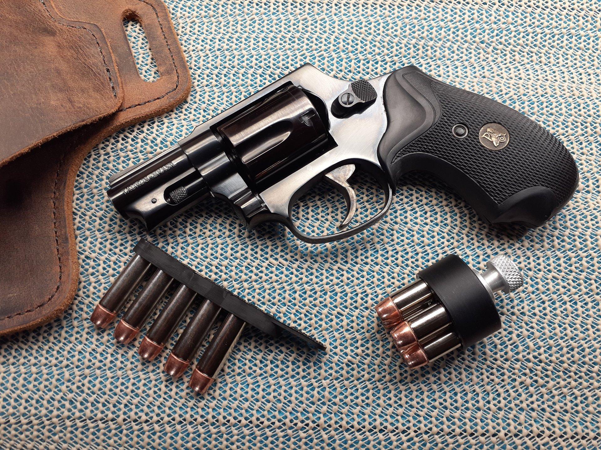 Taurus 85CH Ammo.jpg