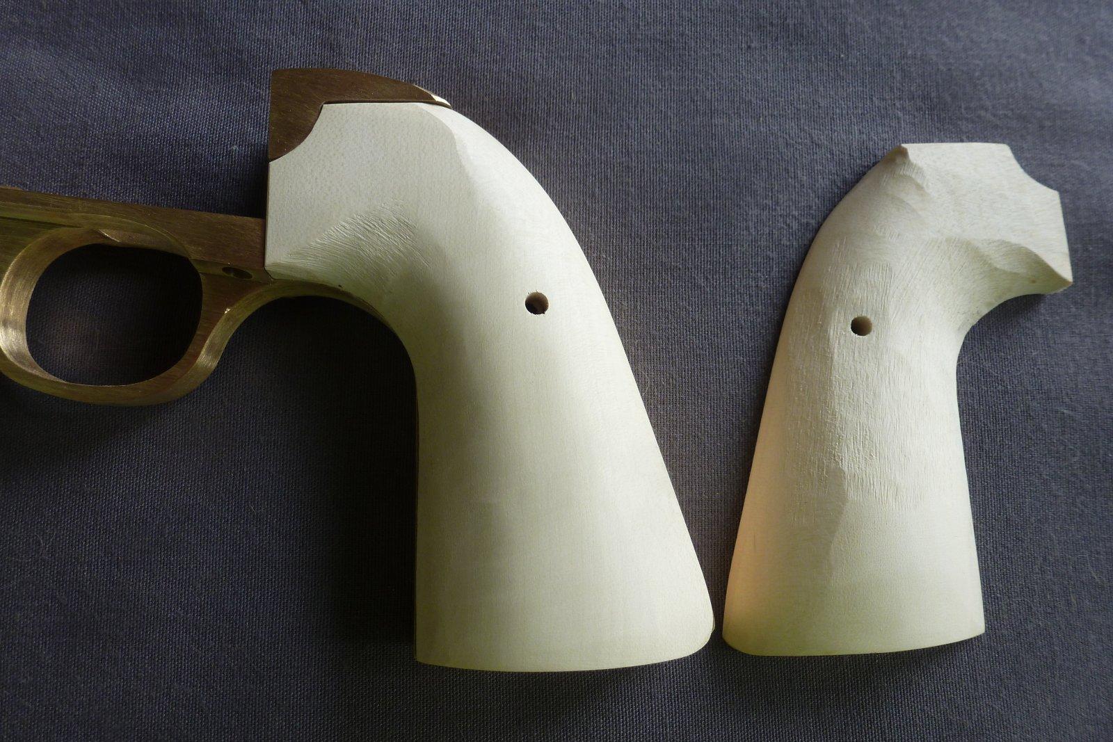 RW grip panels 5.JPG
