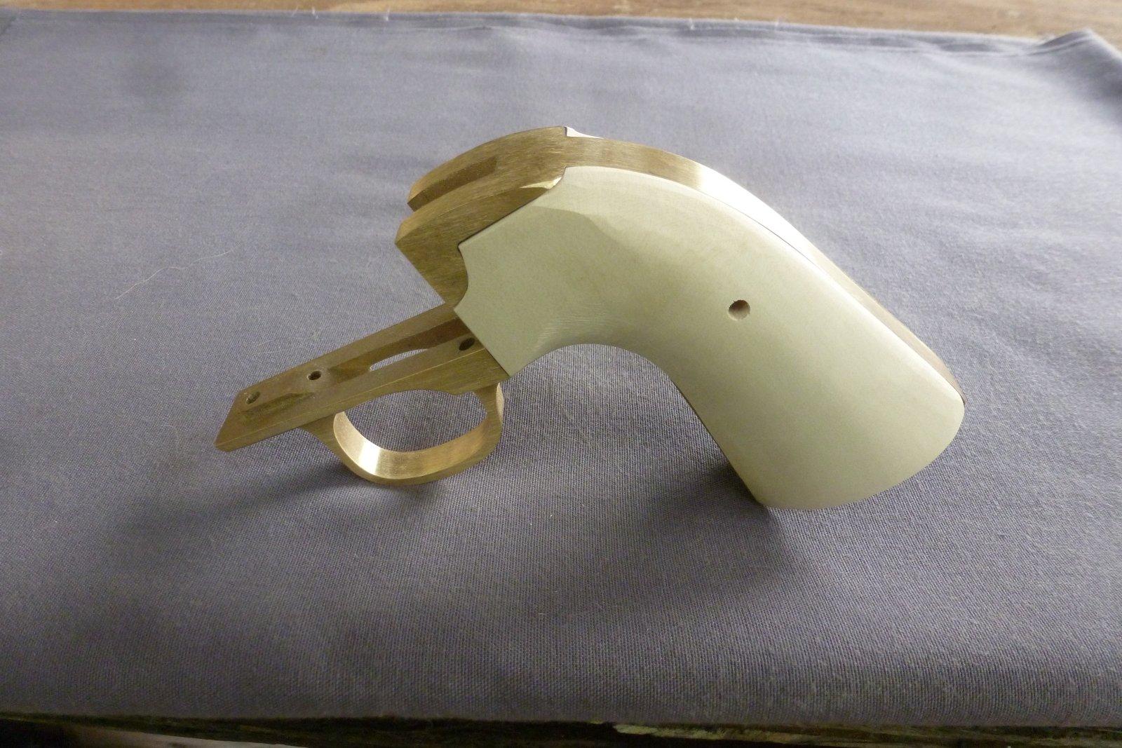 RW grip panels 6.JPG