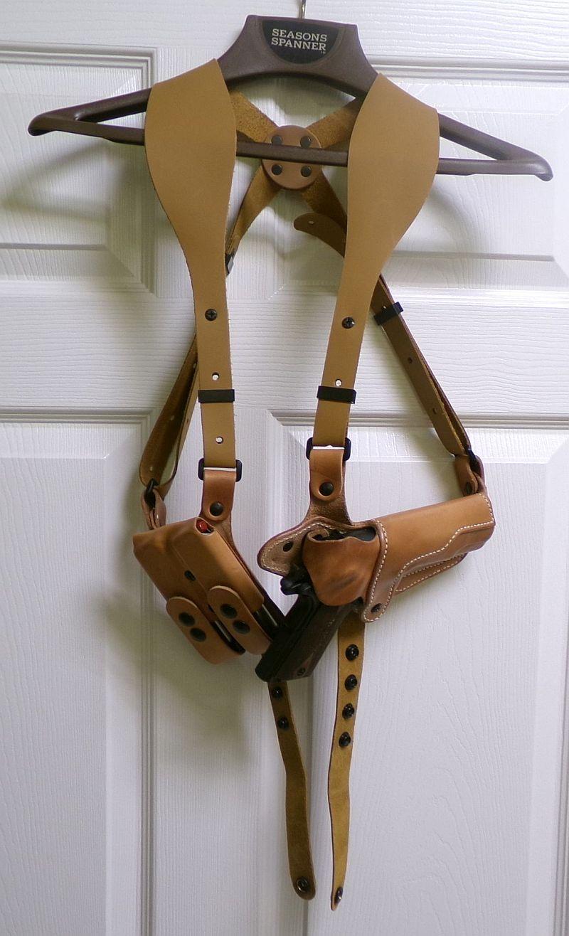 shoulder rig hanging.jpg