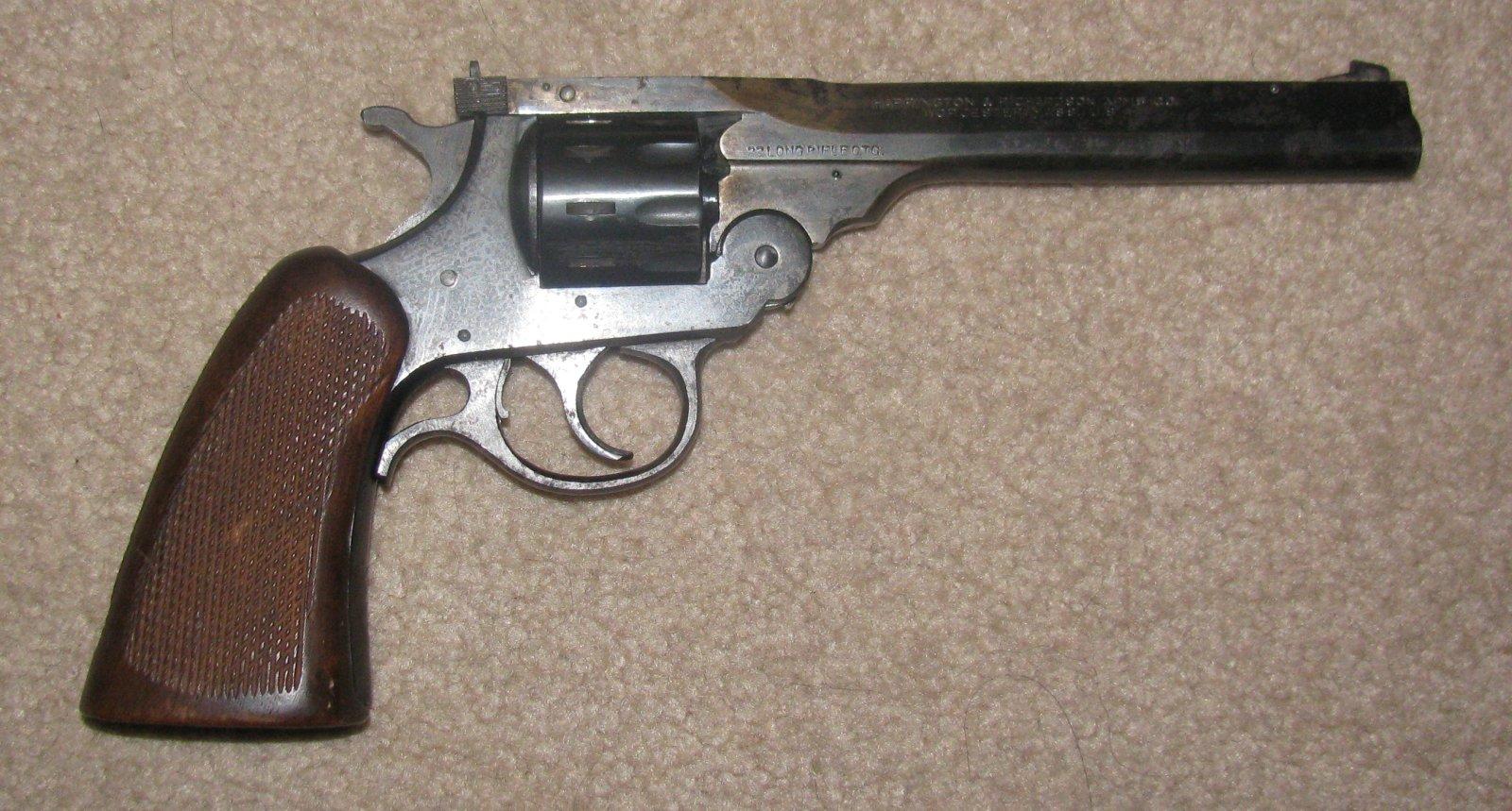 H&R Sportsman 22.JPG