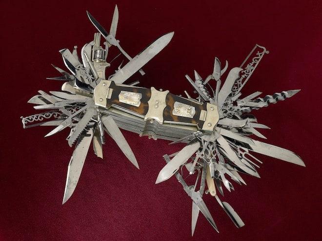 knife1.jpg