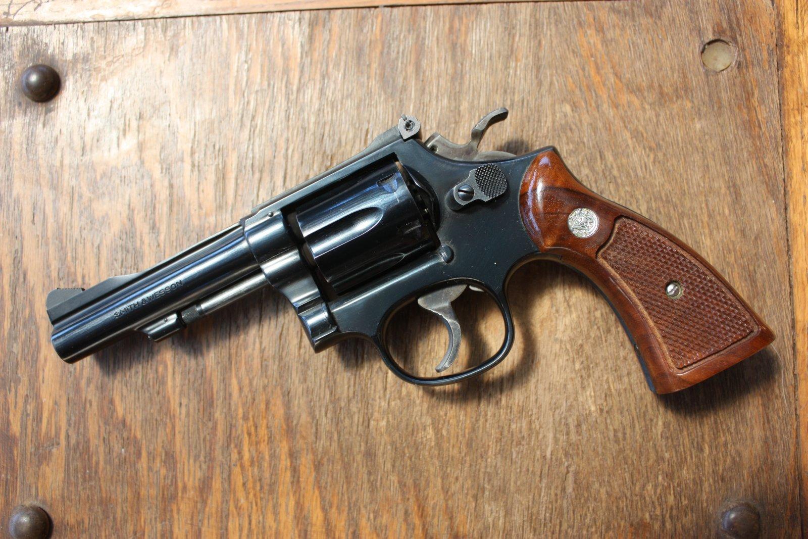 S&W Model 15-04.JPG