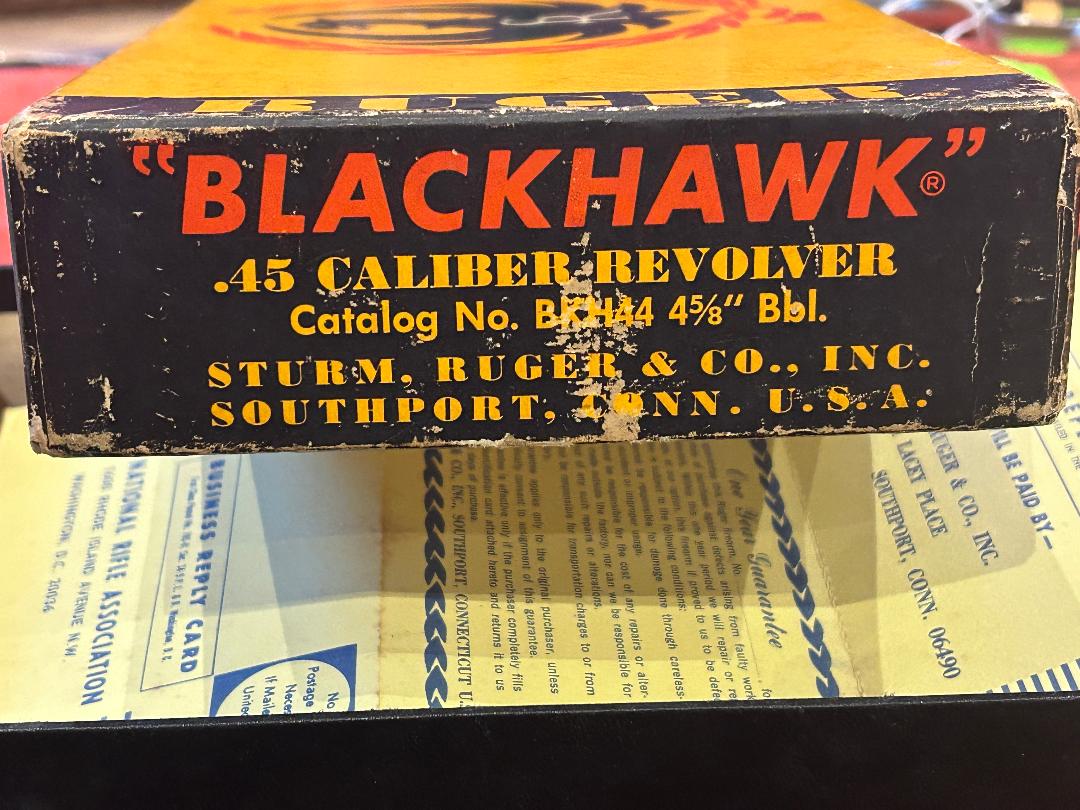 BKH44Box1.jpg