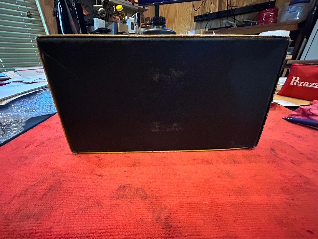 BKH44Box5.jpg