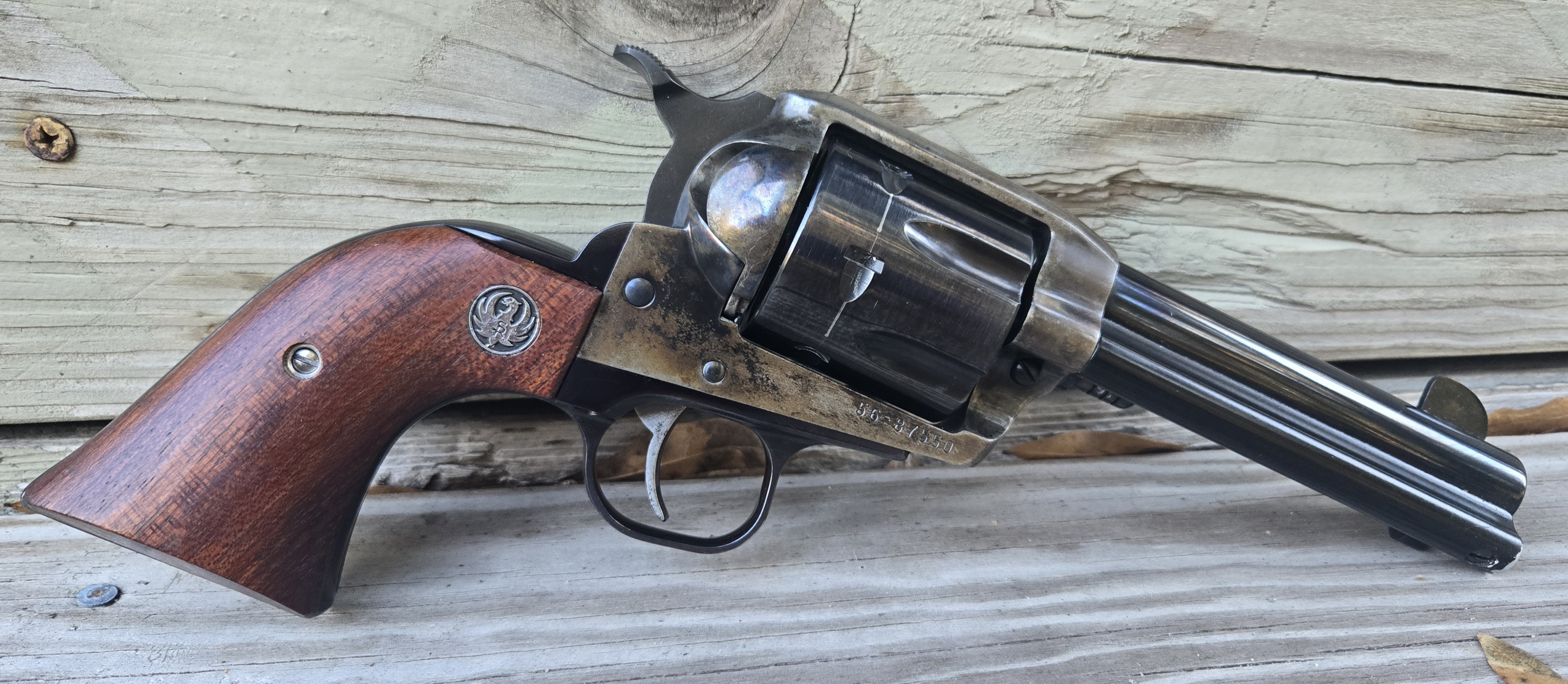 44 vaquero a.jpg