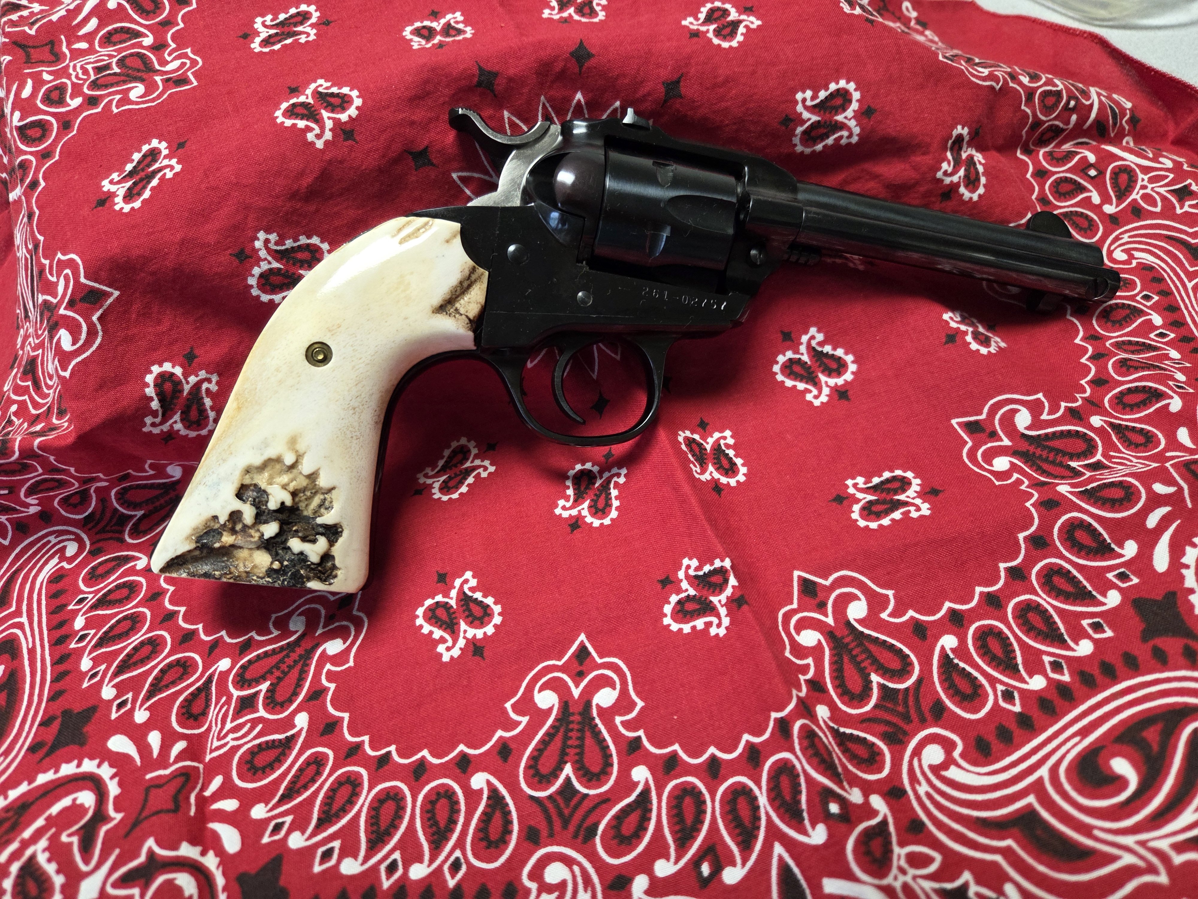 SS Stag Grips 1.jpg