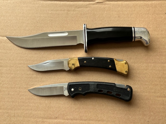 Buck knives 2.jpg