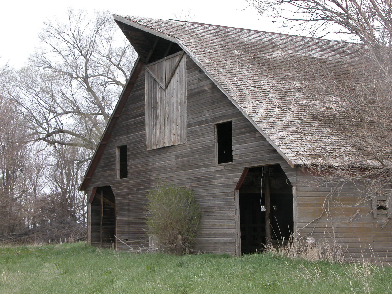 Barn11.JPG