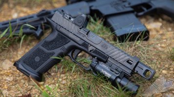 gucci-glock-final.jpg