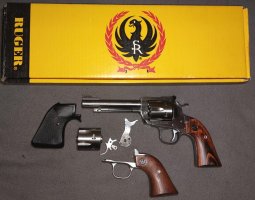 ruger_blackhawk_45_convertible.jpg