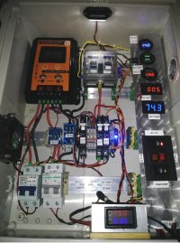 solar_controller_cab_fin.jpg
