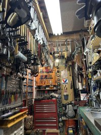 garage1a.jpg