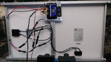 mobile_80w_solar_charger.jpg