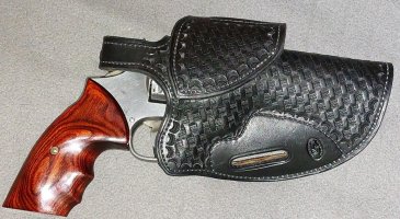 tucker_holster.jpg