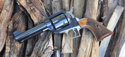 ruger_blue_41mag_new_gf.jpg