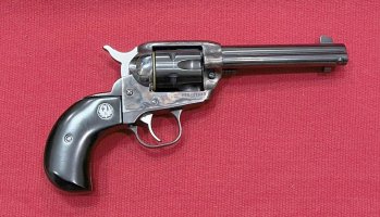 Single Six .32.jpg4.jpg