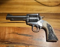 ruger bisley left.jpg
