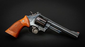 rs-358C-Smith-Wesson-57-N648891_IMG_2256.jpg