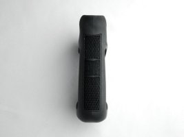 Altamont Checkered Grip.jpg