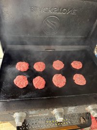 grillin' in -5 degree wind chill.jpg