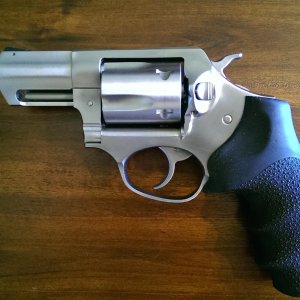 Ruger SP101 357 Magnum.jpg