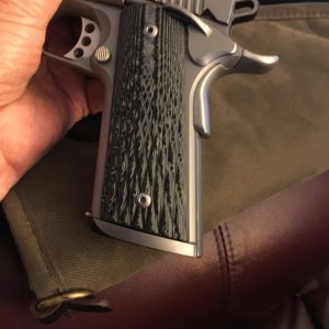 Kimber 1911.jpg