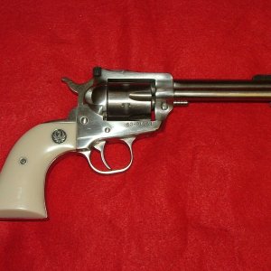 Scarce Star 4 in. Ruger.JPG