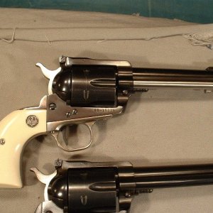 OM 41 mags near.JPG