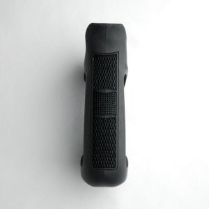 Altamont Checkered Grip.jpg
