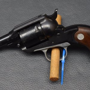 R1.jpg