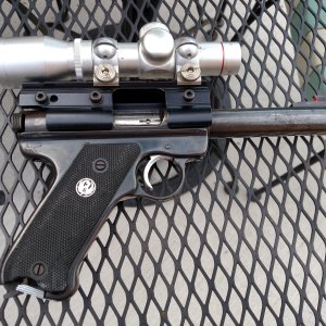 pistols2 017.jpg