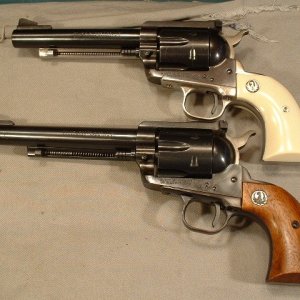 OM 41 mags left b.JPG