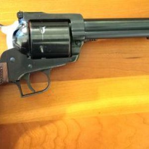 Ruger Super Blackhawk Version 3.jpg