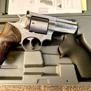 Ruger GP100c.jpg